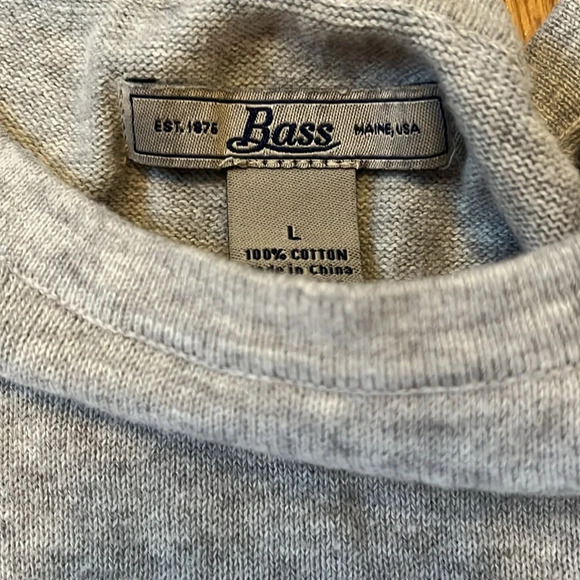 Bass sweater - Picture 2 of 2